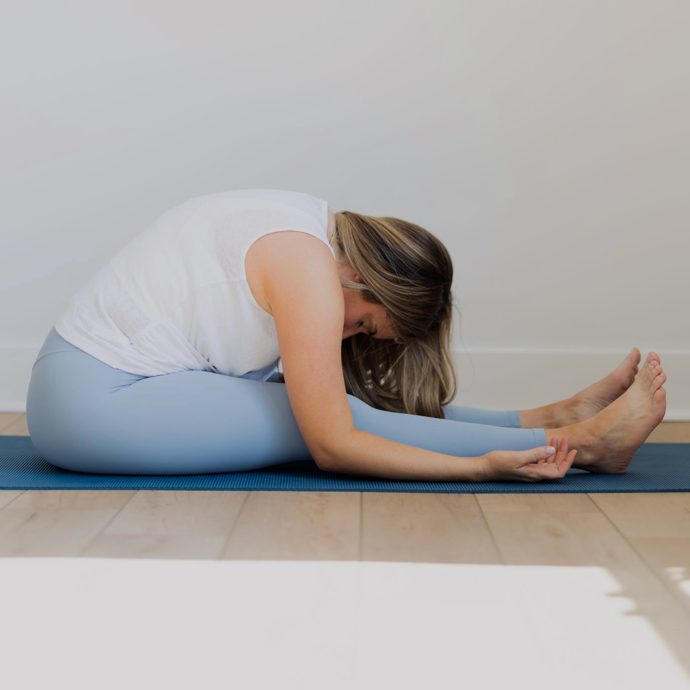 Hoe yoga rust en herstel bevordert: de polyvagaaltheorie in de praktijk